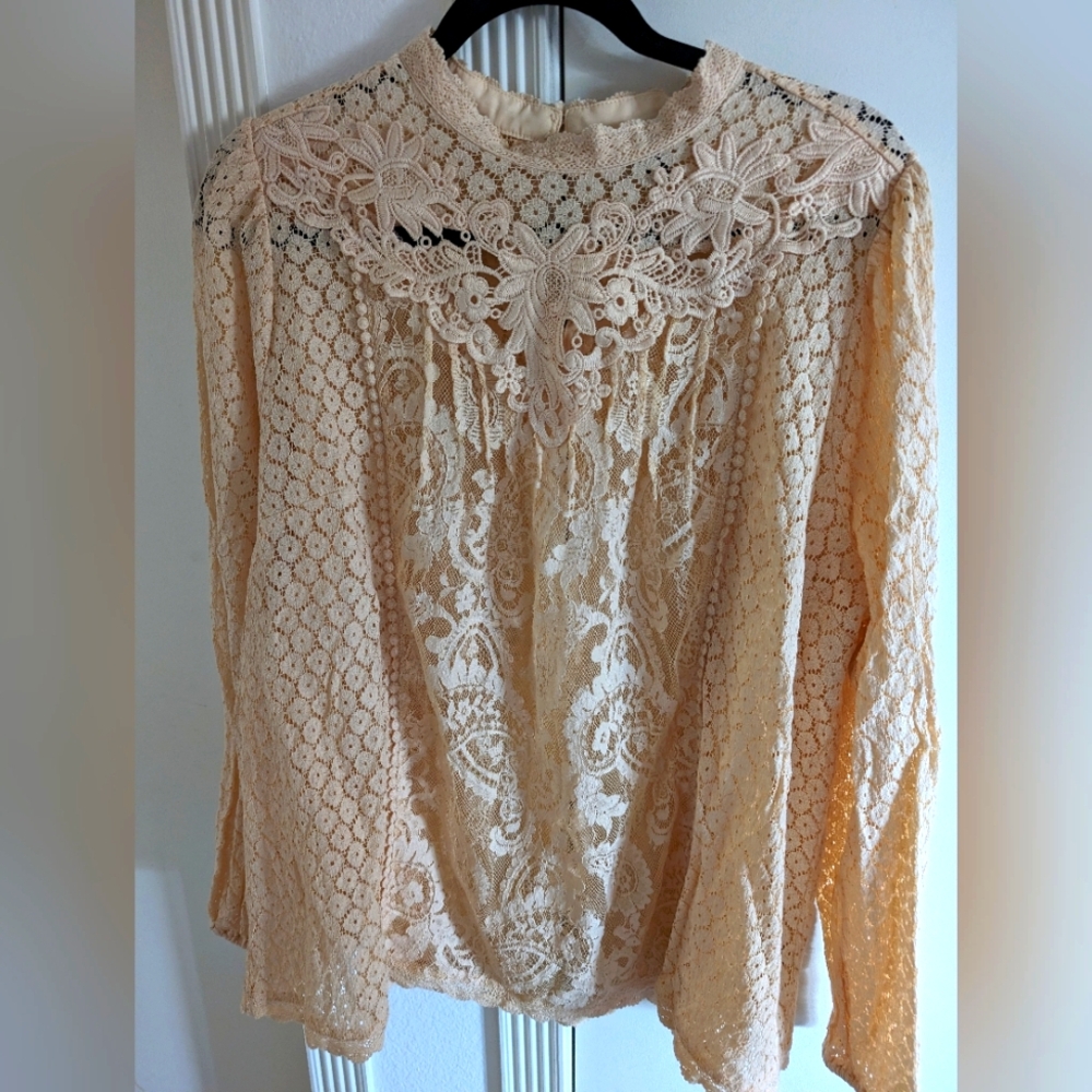 Torrid Ivory Lace Blouse